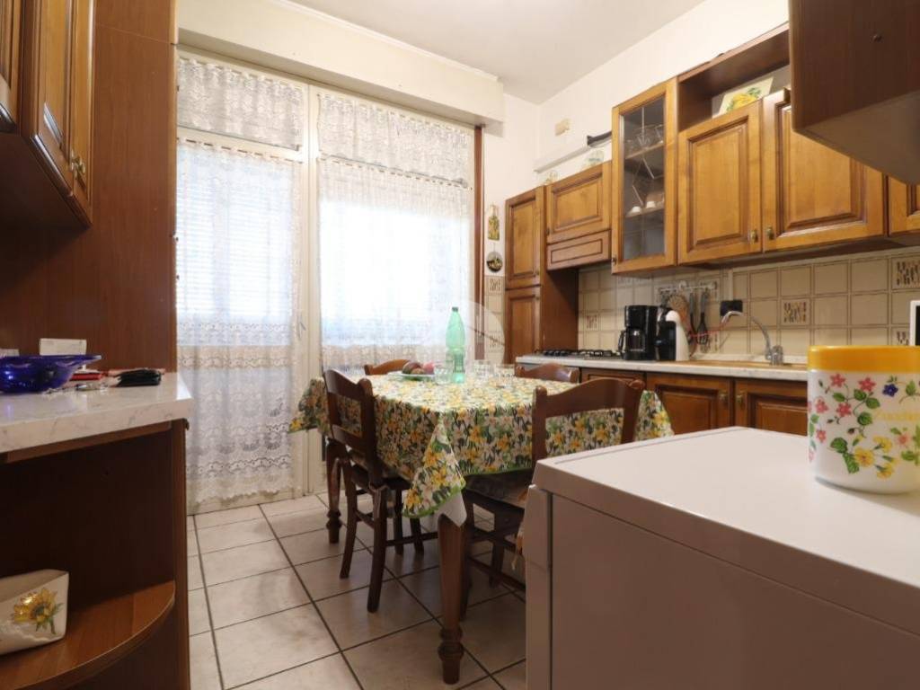 Appartamento a Mantova in Viale Veneto - Foto 2