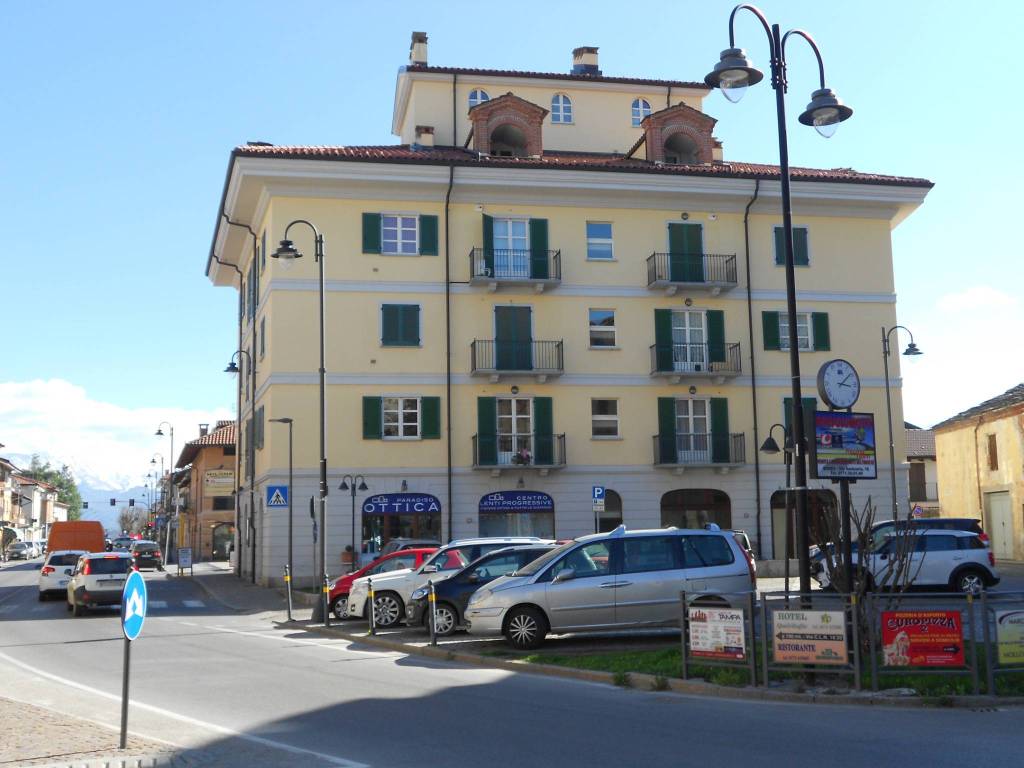 Appartamento a Caraglio in Via Cesare Battisti, 5 - Foto 2