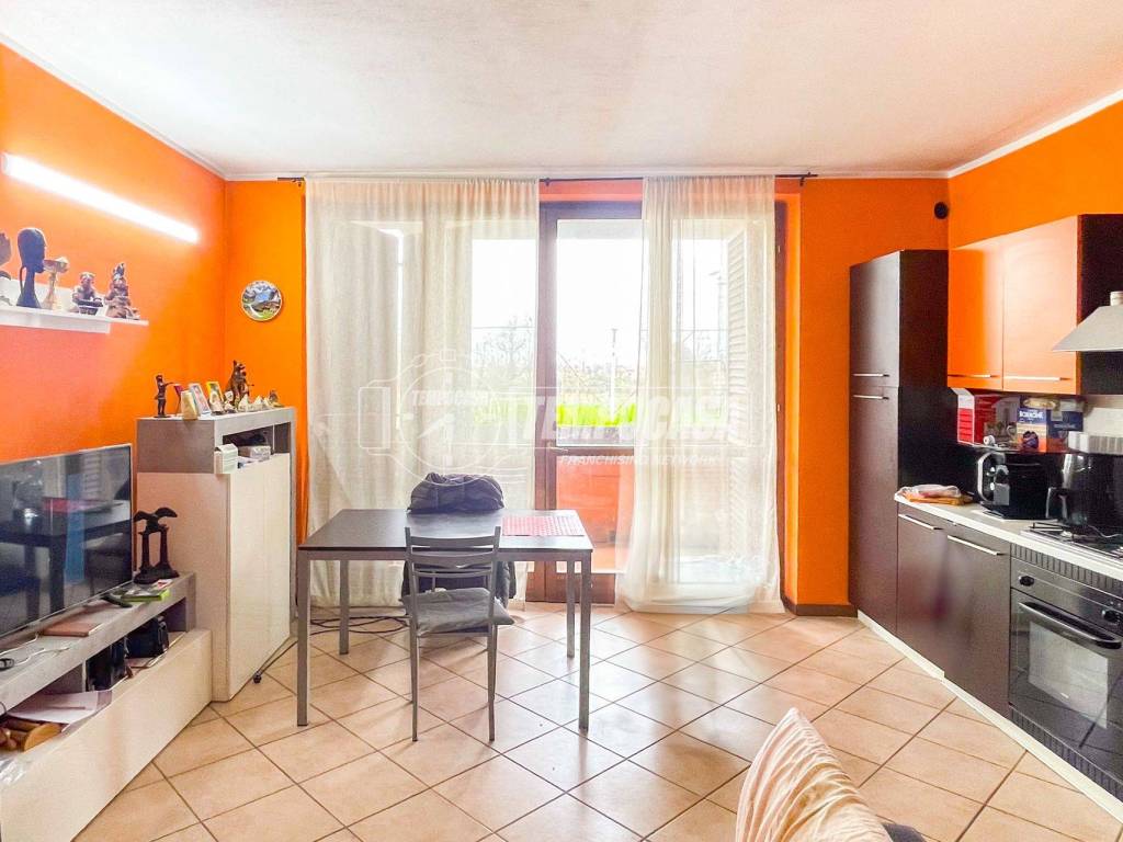 Appartamento a Mulazzano in Via Canzi - Foto 2