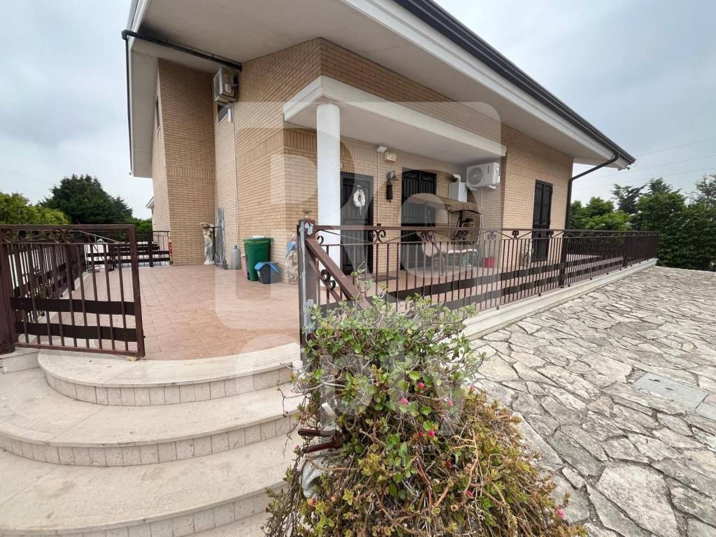 Villa a San severo in Via Croce Santa - Foto 2