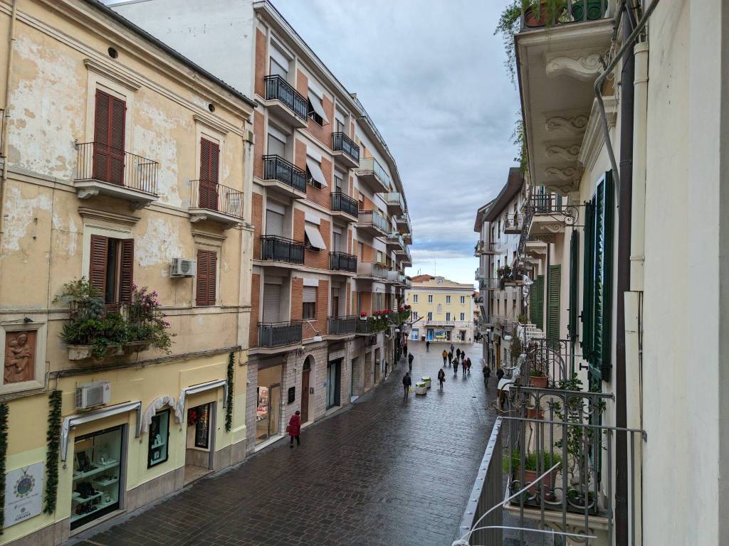 Appartamento a Ortona in Corso Vittorio Emanuele II, 109 - Foto 3