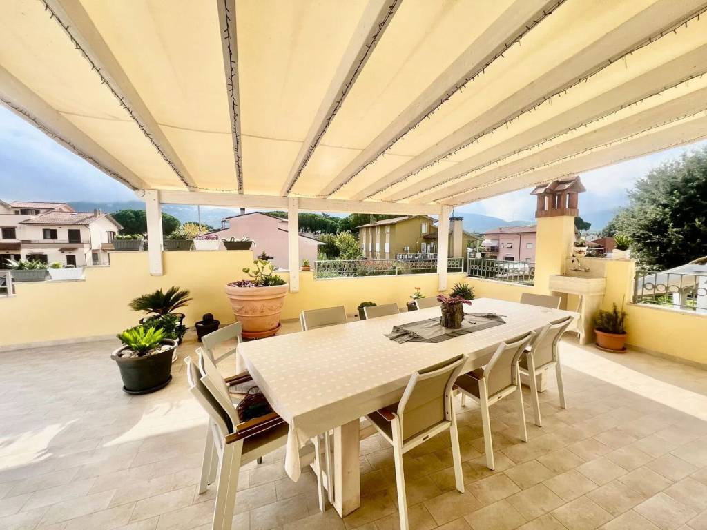 Appartamento a Gavorrano in Strada Provinciale Bagno Di Gavorrano S.N.C. - Foto 2