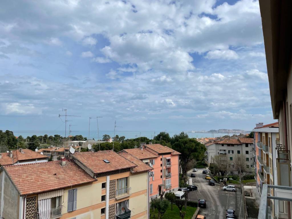 Appartamento a Ancona in Via Angelo Celli - Foto 5