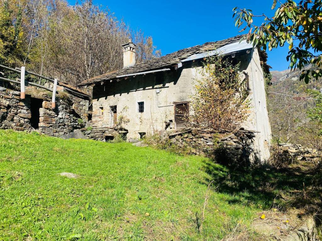 Casa indipendente a Fontainemore in Località Borney, 10 - Foto 5