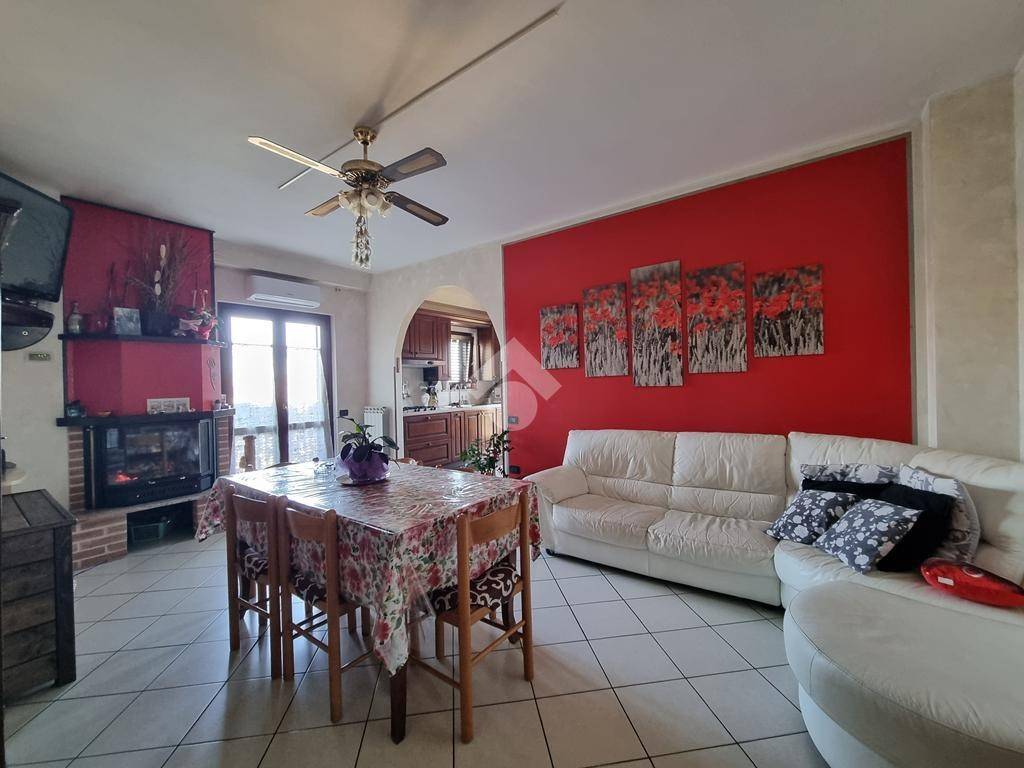 Appartamento a Basciano in Via Maiella, 19 - Foto 5