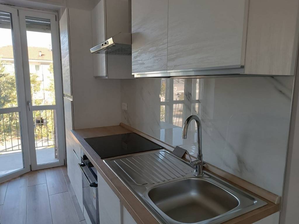 Appartamento a Cuneo in Corso Alcide De Gasperi, 19 - Foto 4
