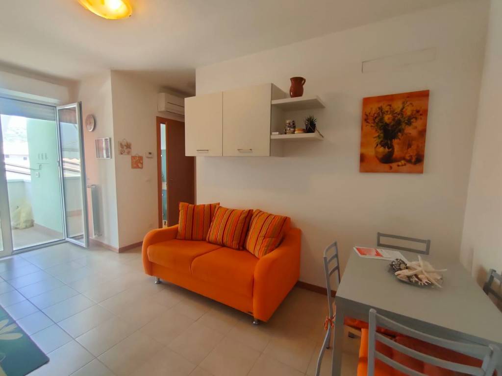 Appartamento a Tortoreto in Via Giuseppe Mazzini, 3 - Foto 2