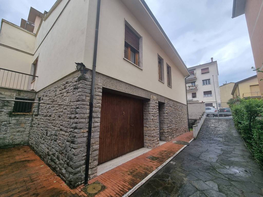 Villa a San giovanni valdarno in Via Trieste - Foto 2