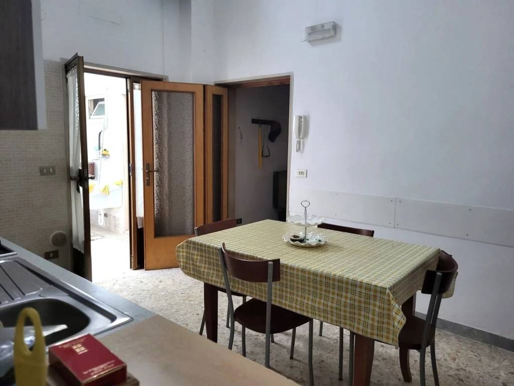 Villa a Andria in Via Montello S.N.C. - Foto 2