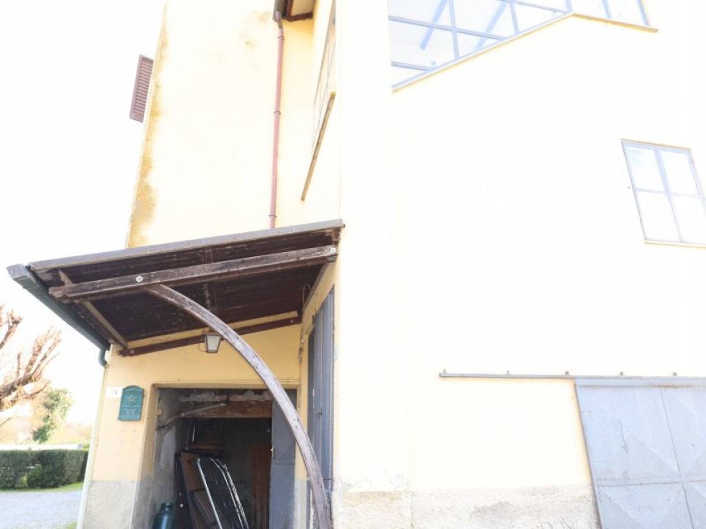 Casa indipendente a Montevarchi in Via di Caposelvi - Foto 2