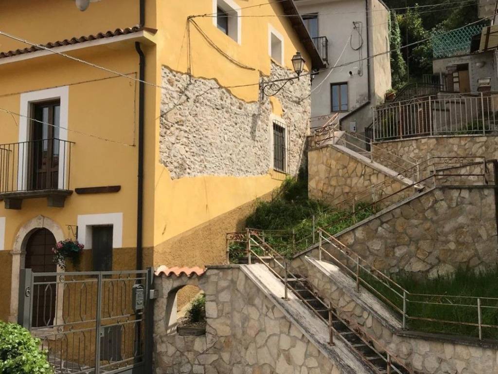 Appartamento a Introdacqua in Via Roma - Foto 4