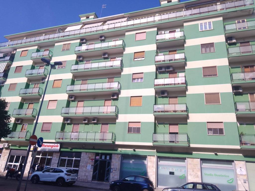 Appartamento a Taranto in Via Pio XII, 100 - Foto 2