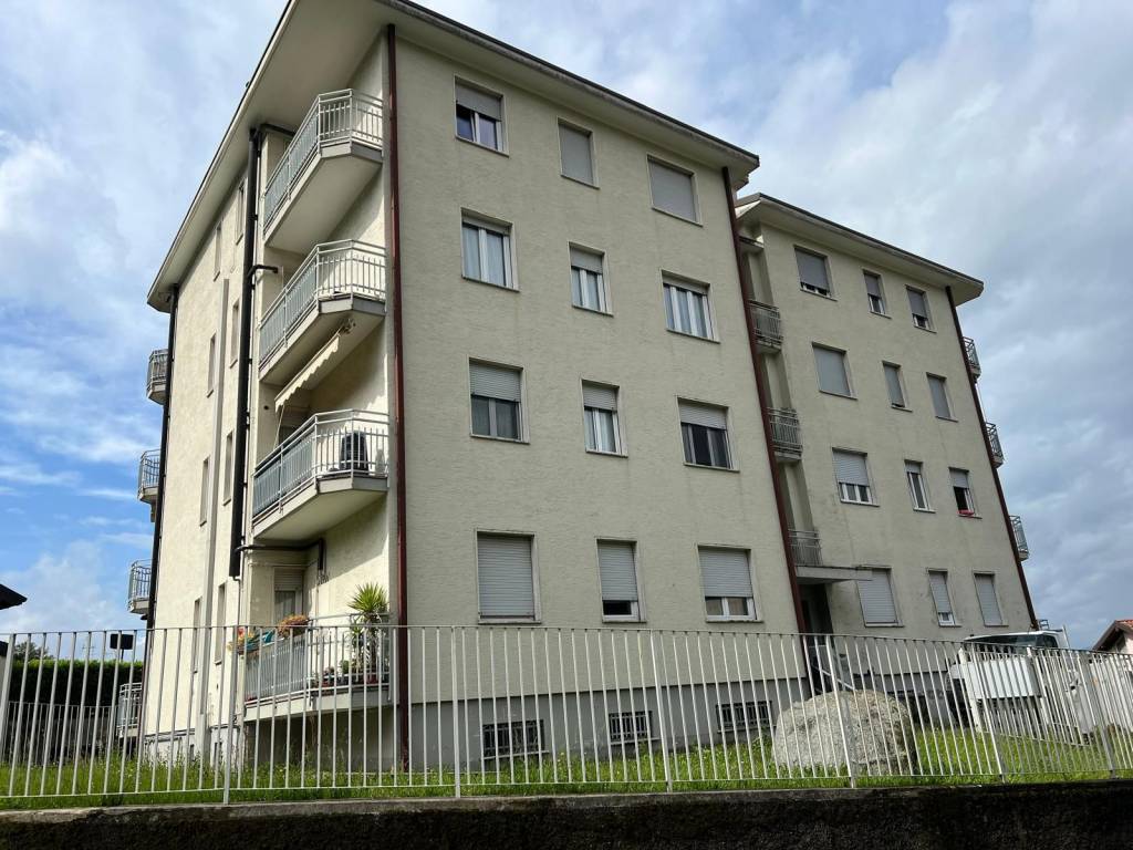 Appartamento a Galbiate in Via della Busa, 6 - Foto 2