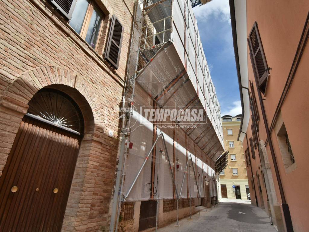 Appartamento a Tolentino in Via Giuseppe Lucatelli - Foto 4