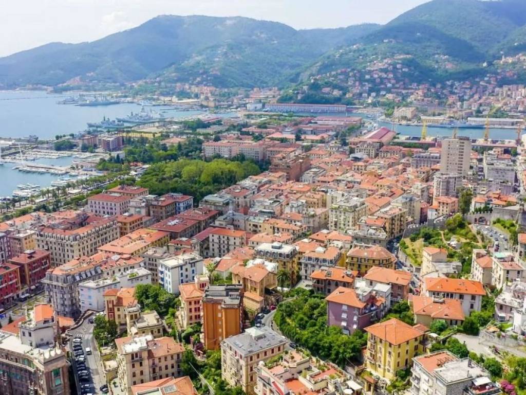 Villa a La spezia in Via 27 Marzo - Foto 3