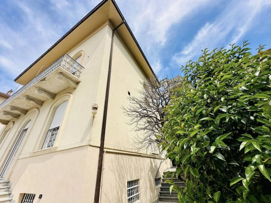 Villa a La spezia in Via 27 Marzo - Foto 5