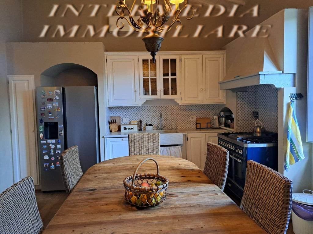 Casa indipendente a Montevarchi in Via di Caposelvi - Foto 3