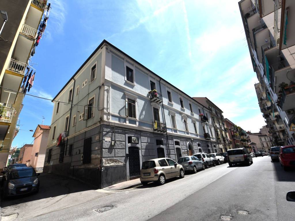 Appartamento a Salerno in Via Diego Taiani - Foto 2