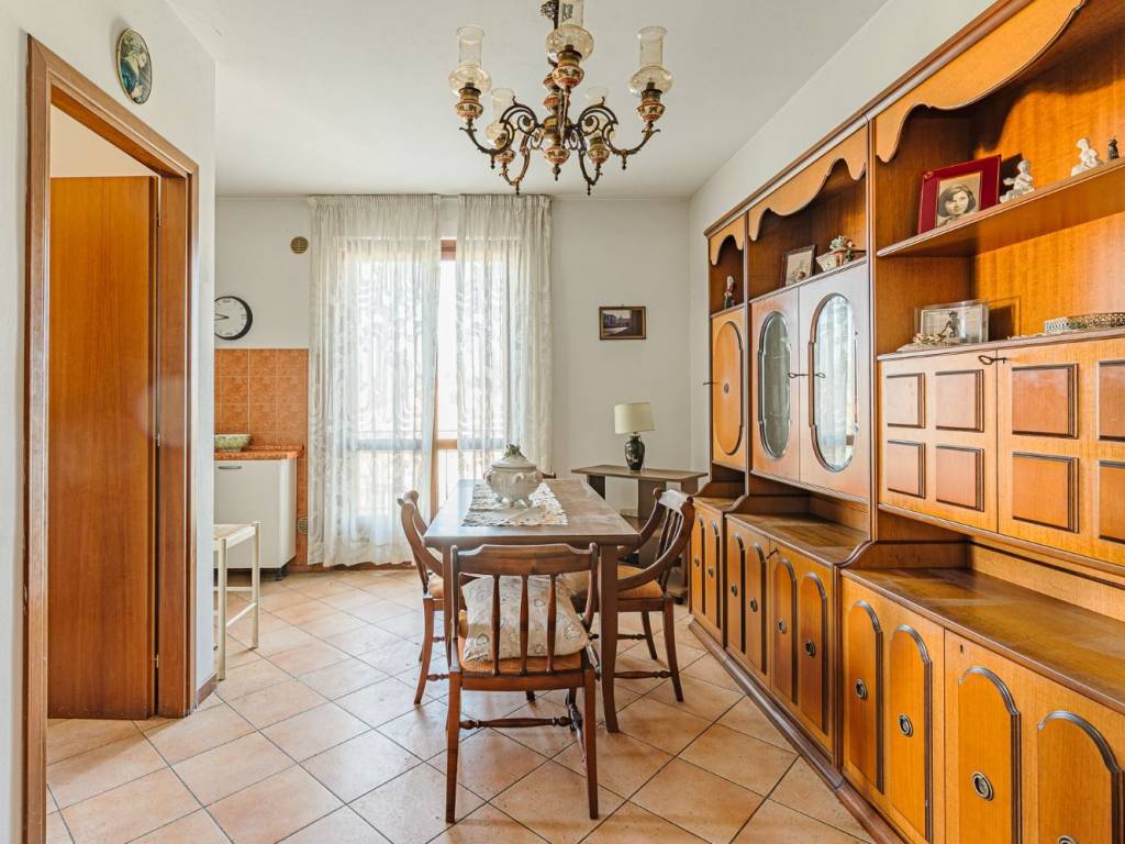 Appartamento a Serravalle pistoiese in Via Provinciale di Montalbano - Foto 2