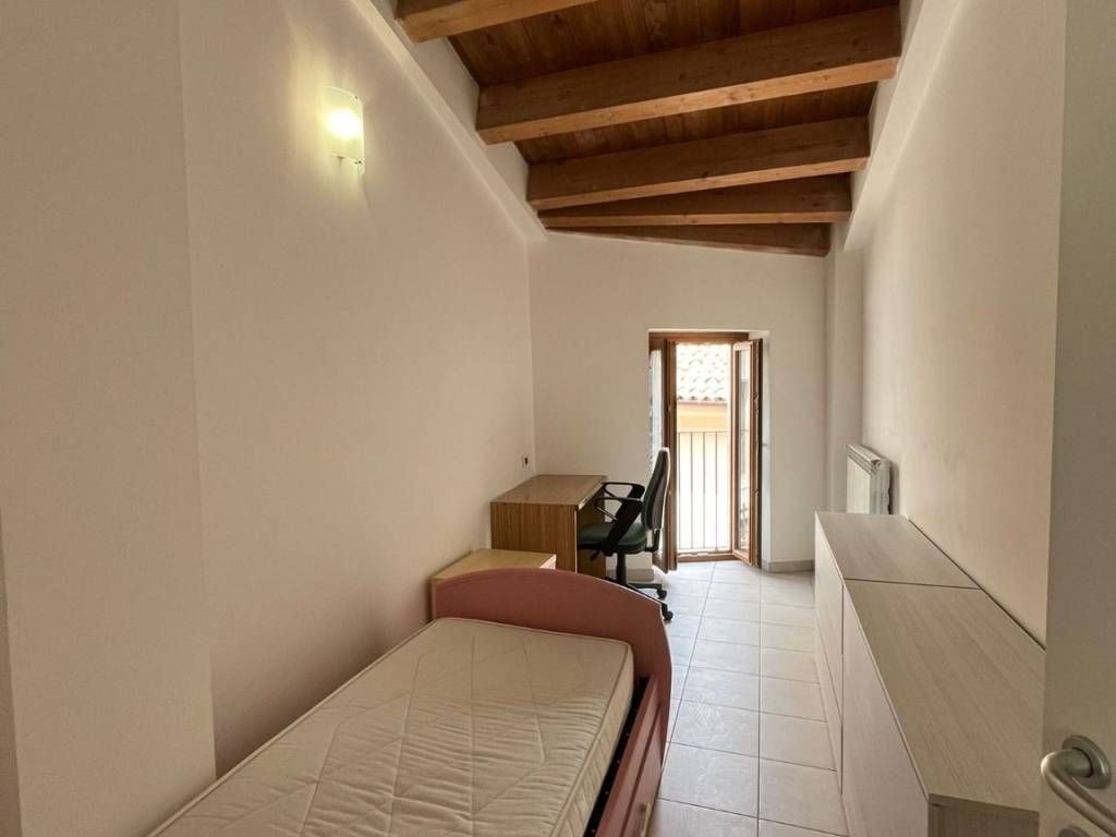 Casa indipendente a L'aquila in Costa Due Stelle - Foto 2