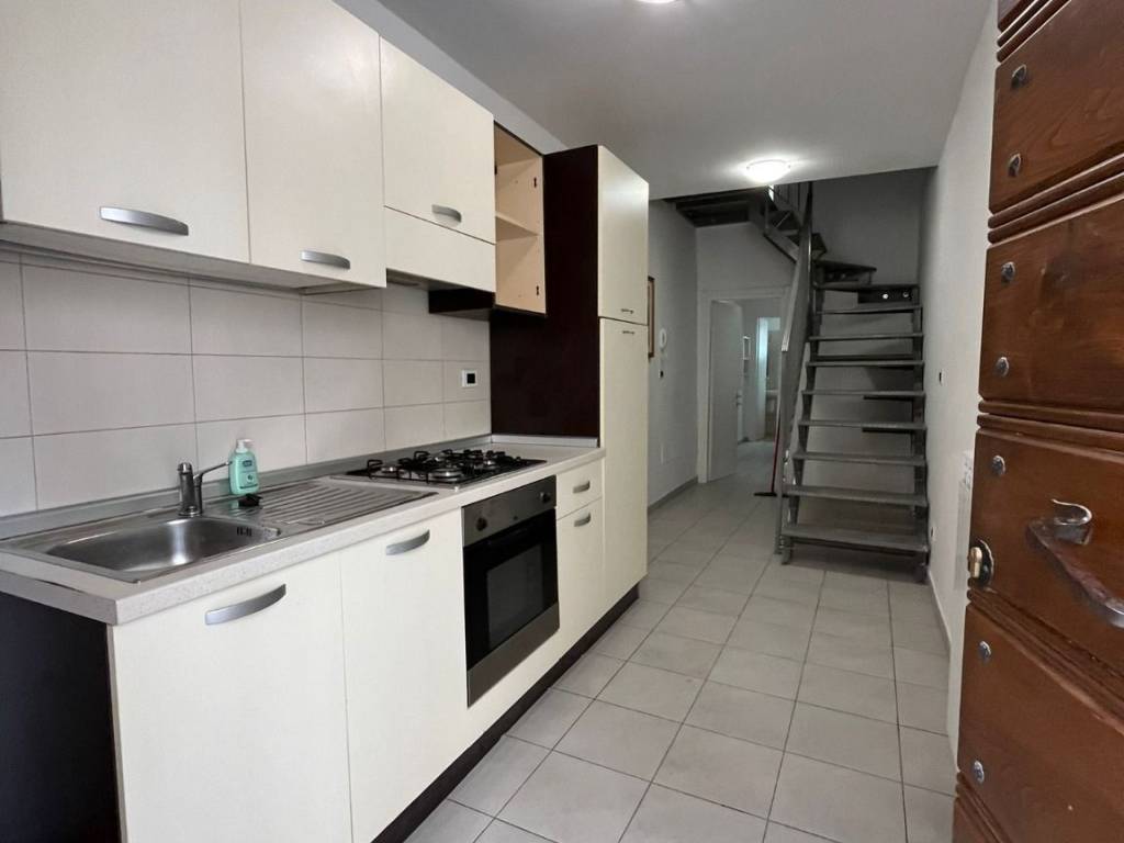 Casa indipendente a L'aquila in Costa Due Stelle - Foto 4