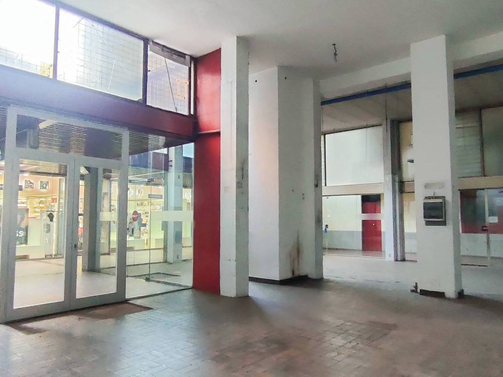 Immobile a Erba in Corso Xxv Aprile, 129 - Foto 3