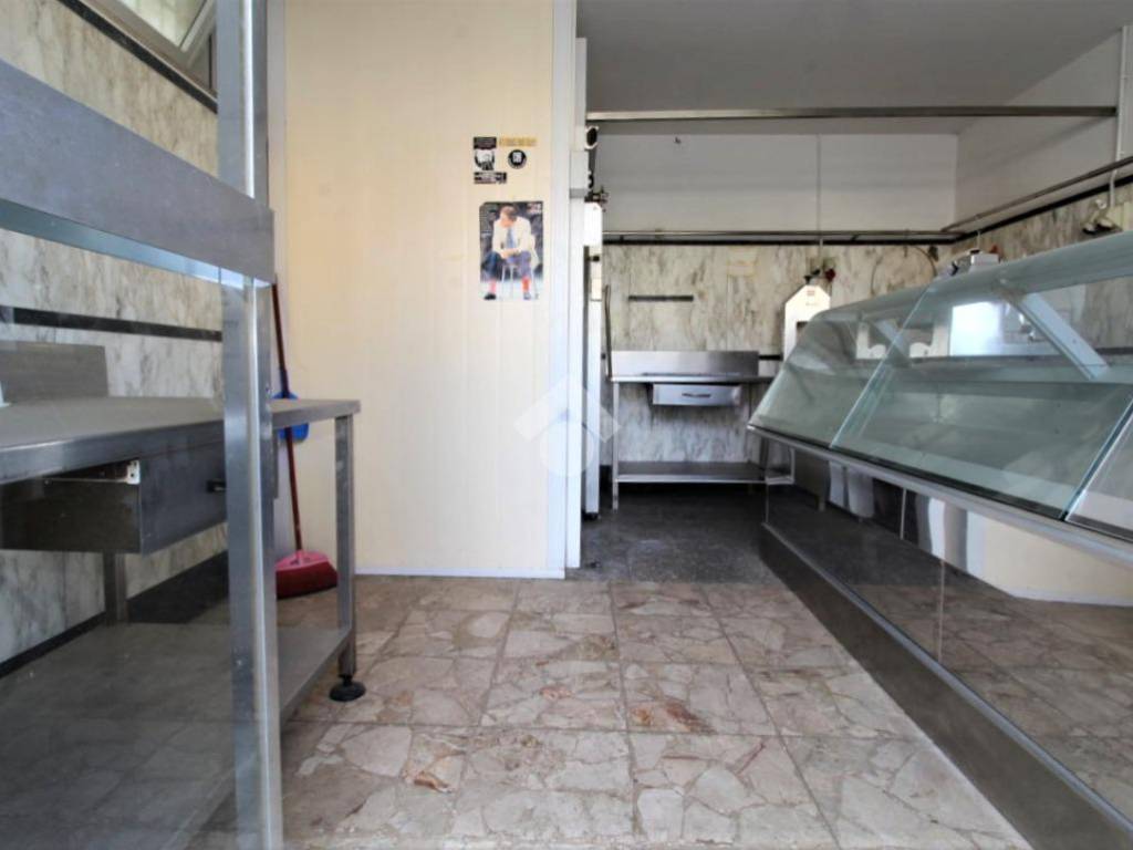 Appartamento a Ascoli piceno in Viale Vellei Sinibaldo, 27 - Foto 4