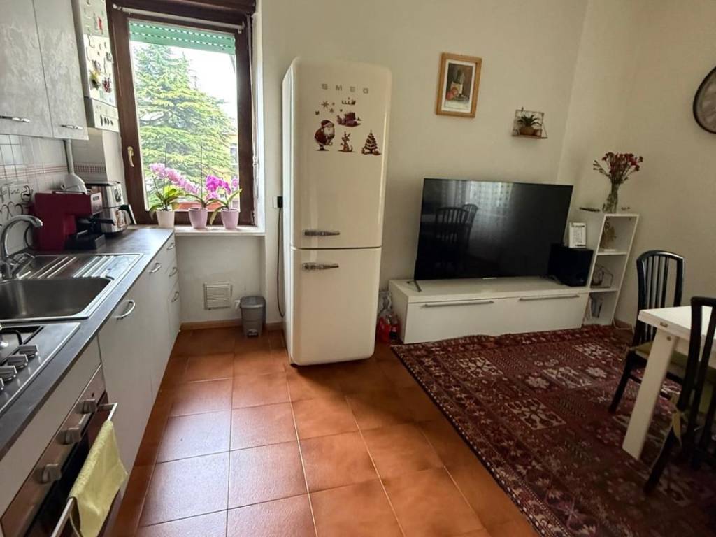 Appartamento a Trento in Via Giovanni Pedrotti - Foto 2