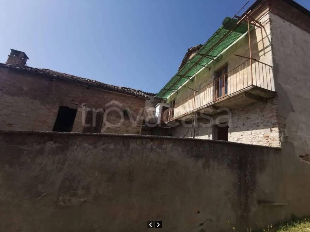 Rustico / casale a Castagnole delle lanze in Via Ener Bettica, 85 - Foto 2