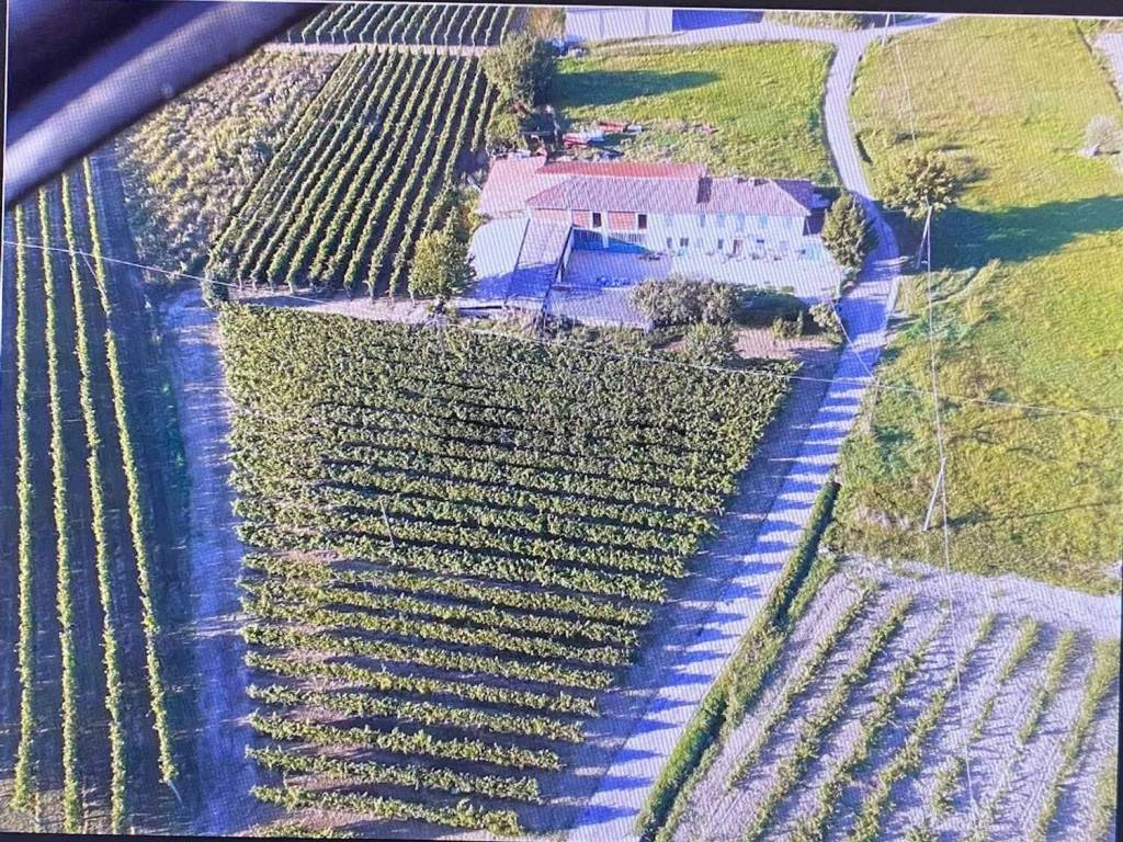Villa a Agliano terme in Regione Vianoce, 17, 17 - Foto 3