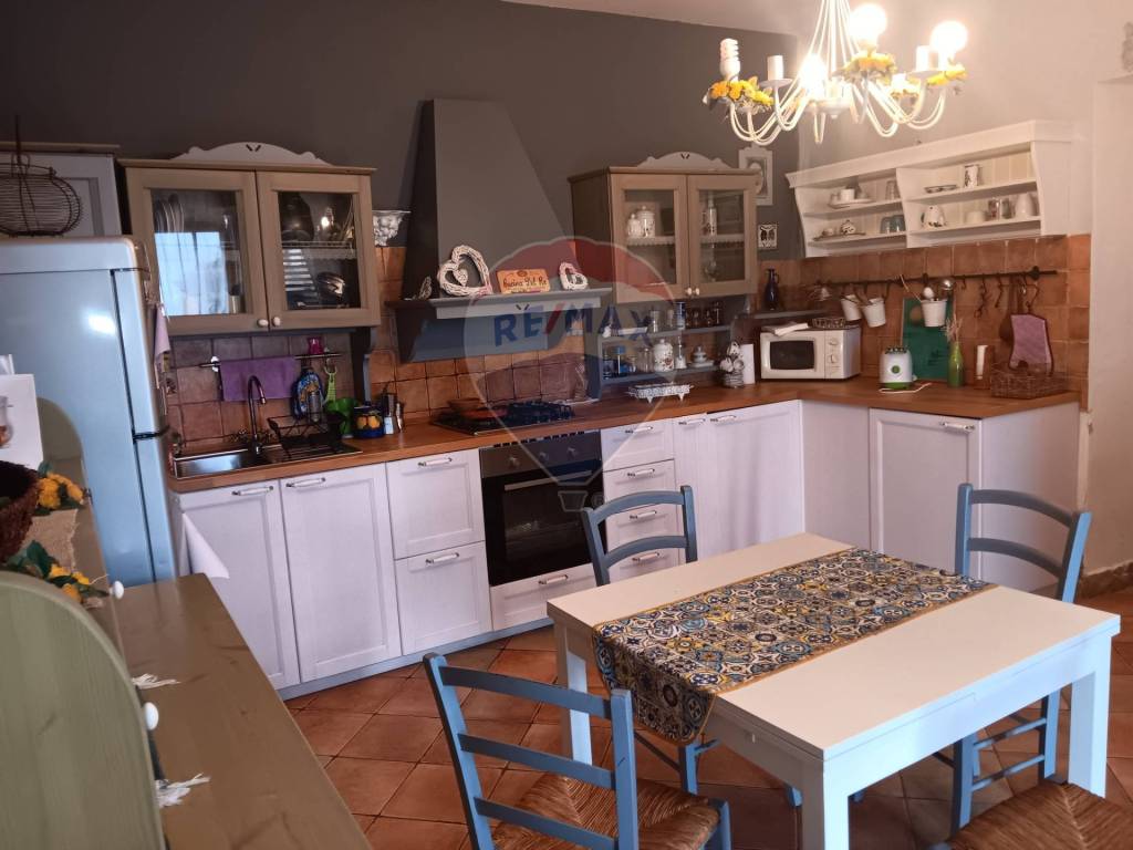 Casa indipendente a Calascibetta in Via Ragusa, 10 - Foto 2