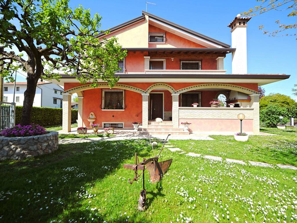 Villa a Valvasone arzene in Via Crosera - Foto 2