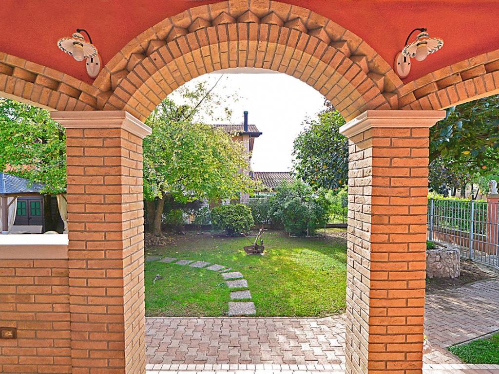 Villa a Valvasone arzene in Via Crosera - Foto 4