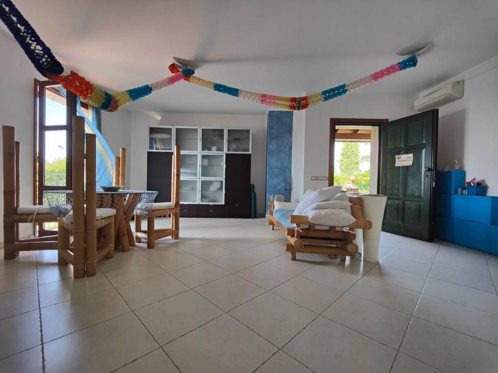 Villa a Castelnuovo magra in Via Pedemontana, - Foto 2