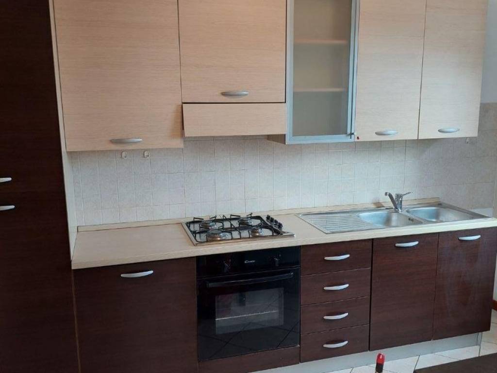 Appartamento a Schio in Via Daniele Manin - Foto 4