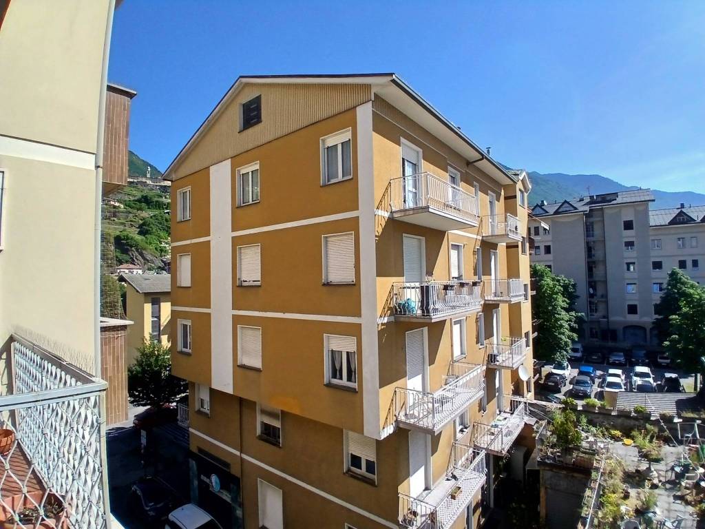 Appartamento a Sondrio in Viale Milano - Foto 2