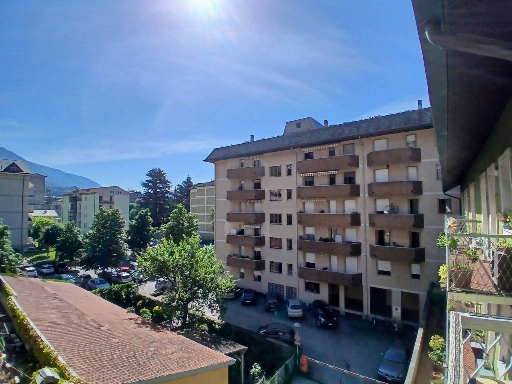 Appartamento a Sondrio in Viale Milano - Foto 3