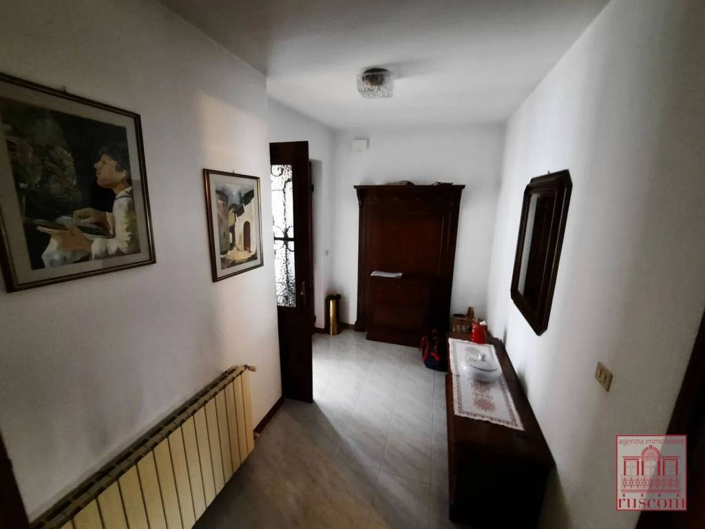 Villa a Fanna in Via Toffoli S.N.C. - Foto 4