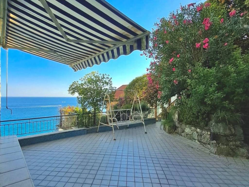 Appartamento a Varazze in Strada Romana - Foto 5