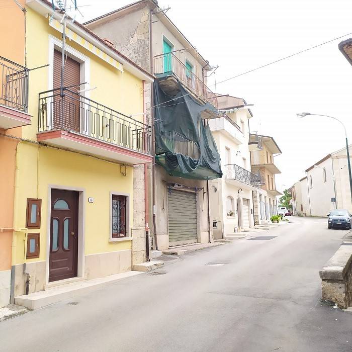 Villa a Gesualdo in Via Roma - Foto 3