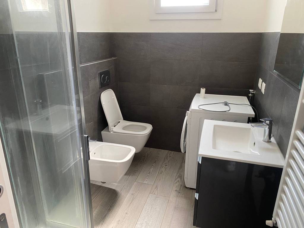 Appartamento a Parma in Via Carlo Cattaneo, 5 - Foto 2