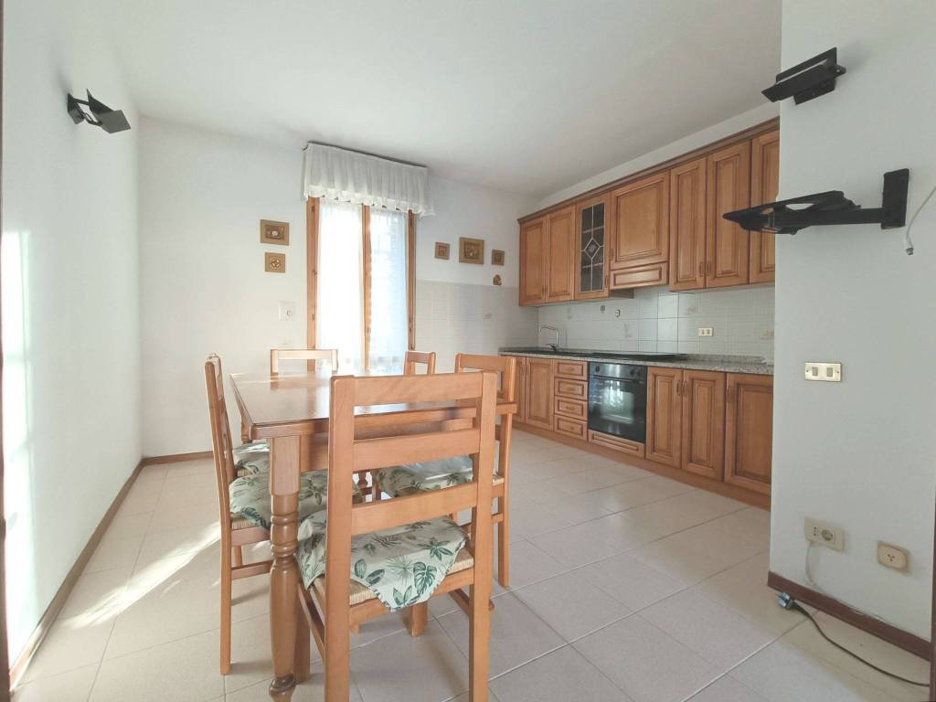 Appartamento a Lucca in Traversa XI viale Puccini, 109 - Foto 3