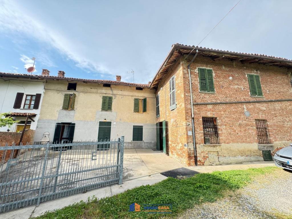 Villa a Costigliole d'asti in Via Asti-Nizza, 43 - Foto 2