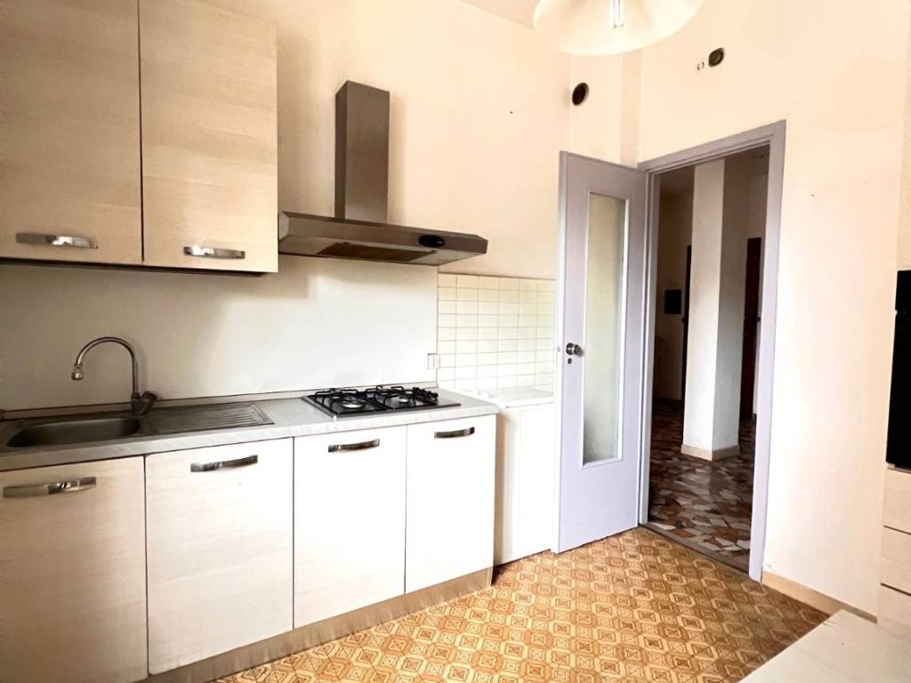Appartamento a Mantova in Viale Vittorio Alfieri - Foto 4