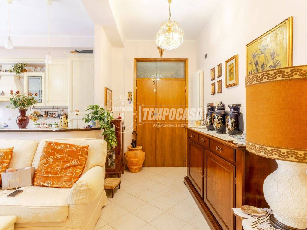 Appartamento a Civitanova marche in Via Castelfidardo 64 - Foto 2