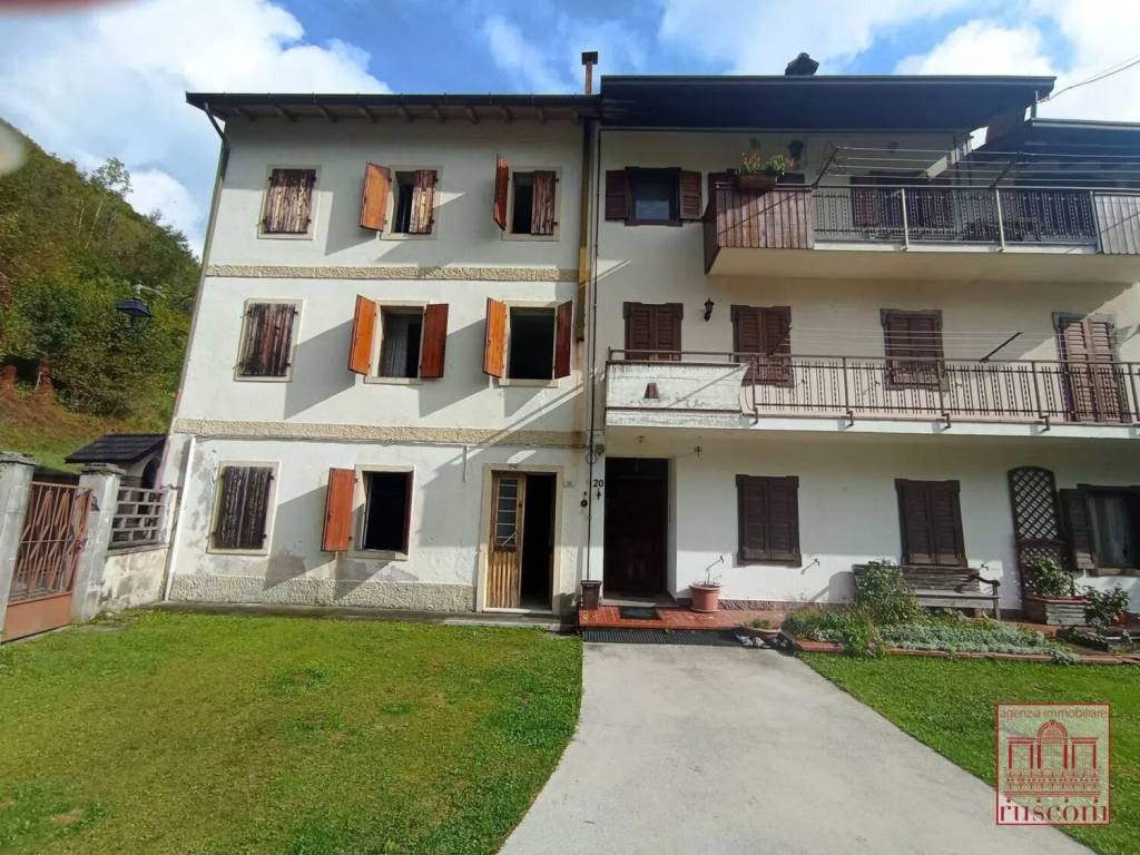 Villa a Cimolais in Via Cesare Battisti, 22 - Foto 2