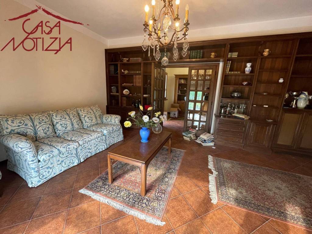 Casa indipendente a Coreglia antelminelli in VIALE NAZIONALE, 229 - Foto 2