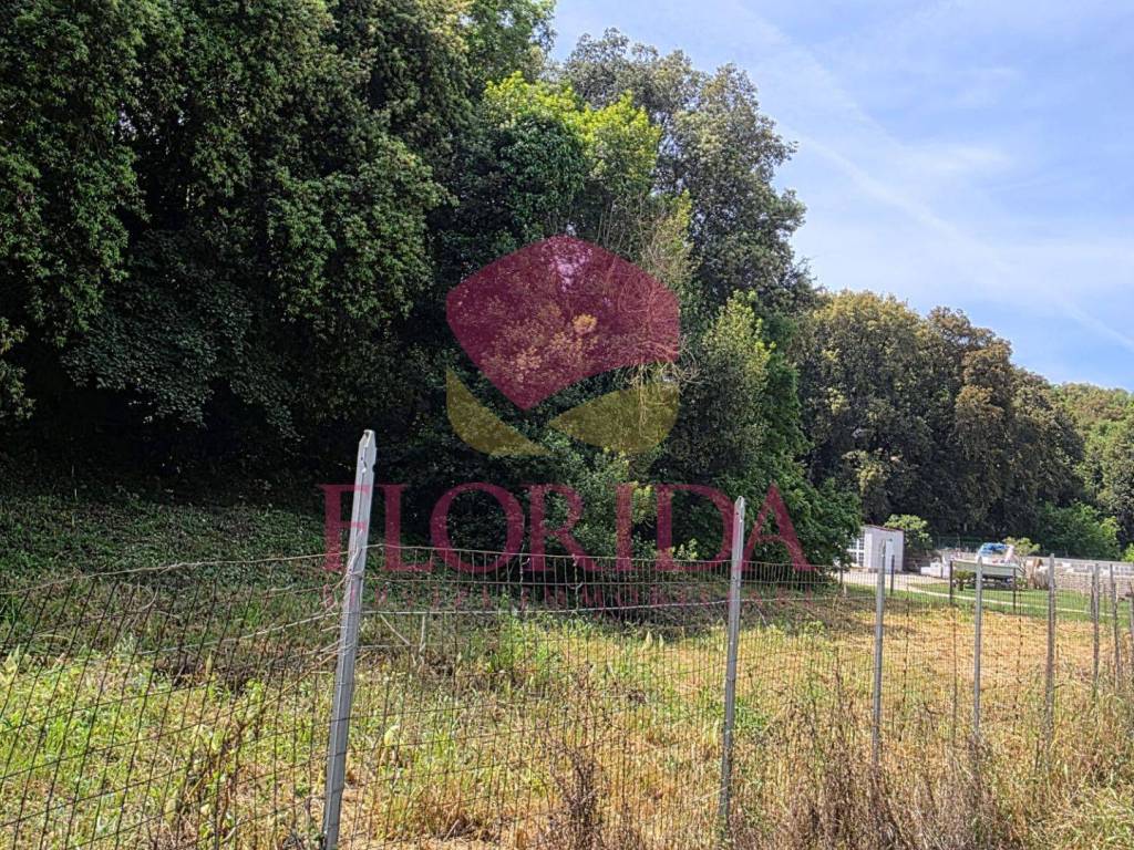 Terreno a Aprilia in Via delle Capinere - Foto 4