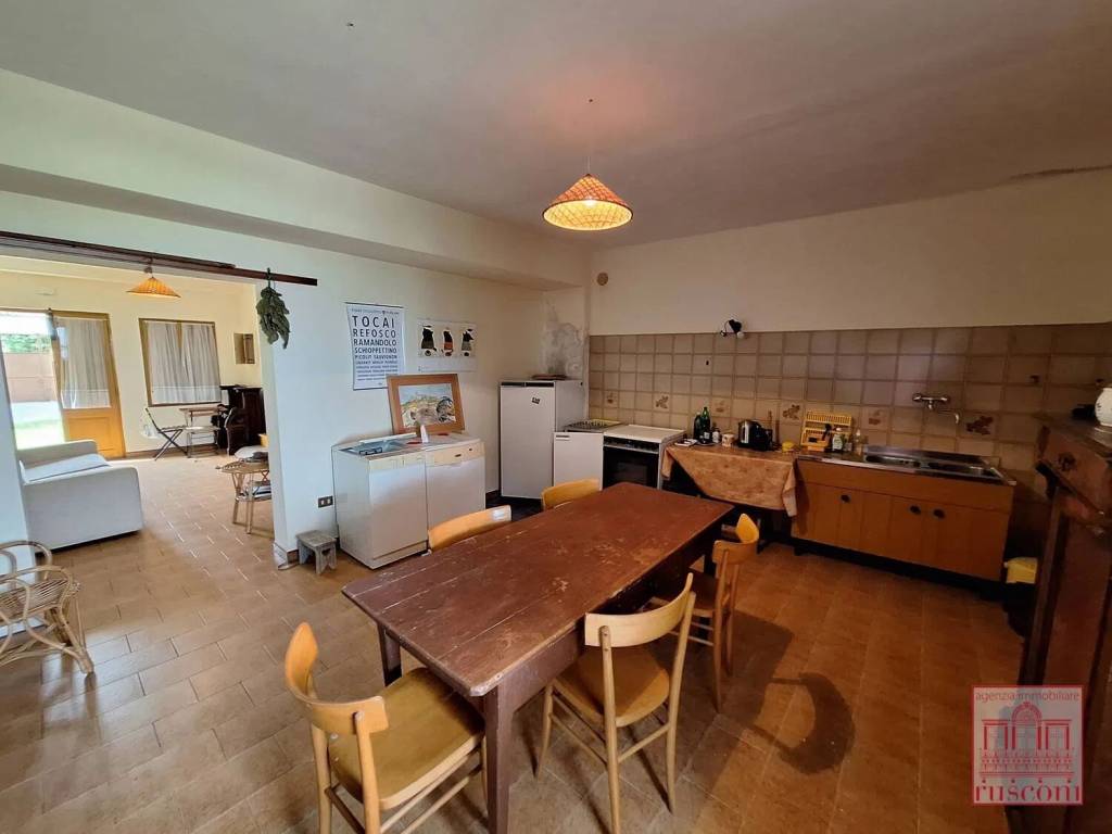 Villa a Arba in Via Della Chiesa - Foto 2