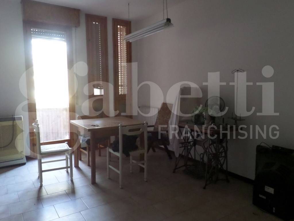 Appartamento a Bondeno in Via della Libertà, 14 - Foto 3